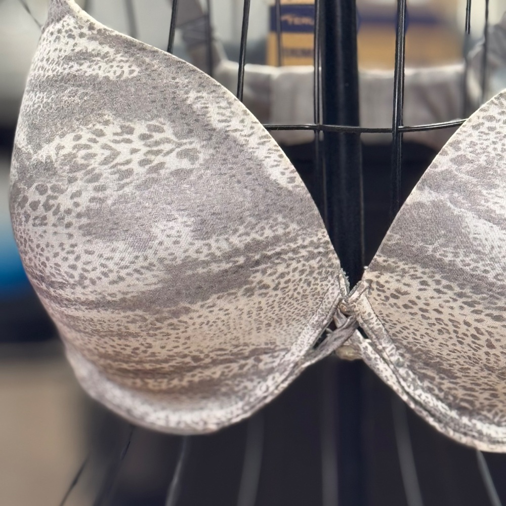 Bra - Picture 2 of 5